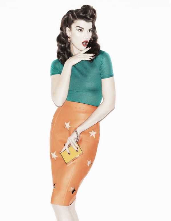 КАРА ДЕЛЕВИН В КАМПАНИЯТА „ШАНЕЛ”